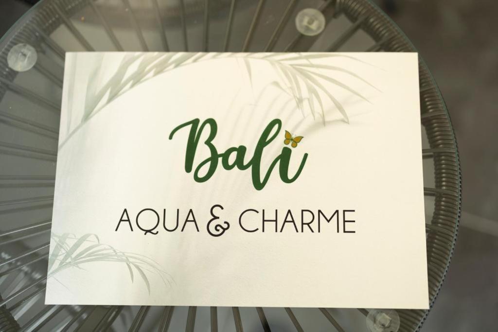 Bali Aqua&Charme Bed & Breakfast Gaeta Eksteriør bilde