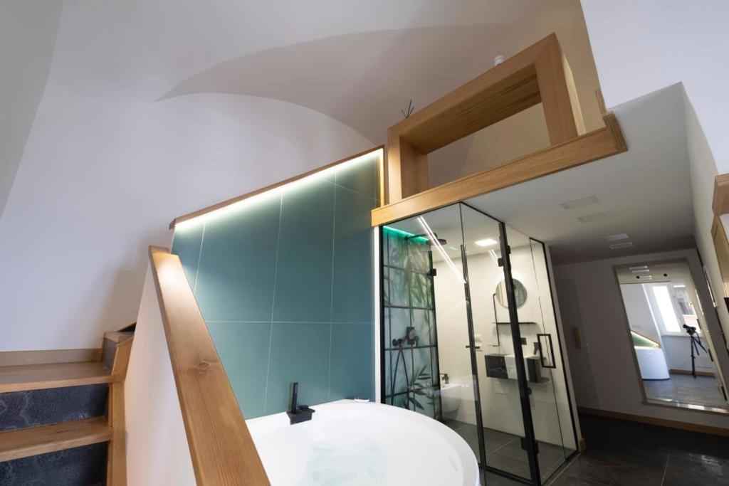 Bali Aqua&Charme Bed & Breakfast Gaeta Eksteriør bilde